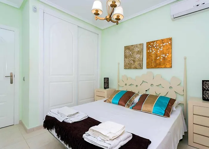 Ch Calida Monteazul Villa